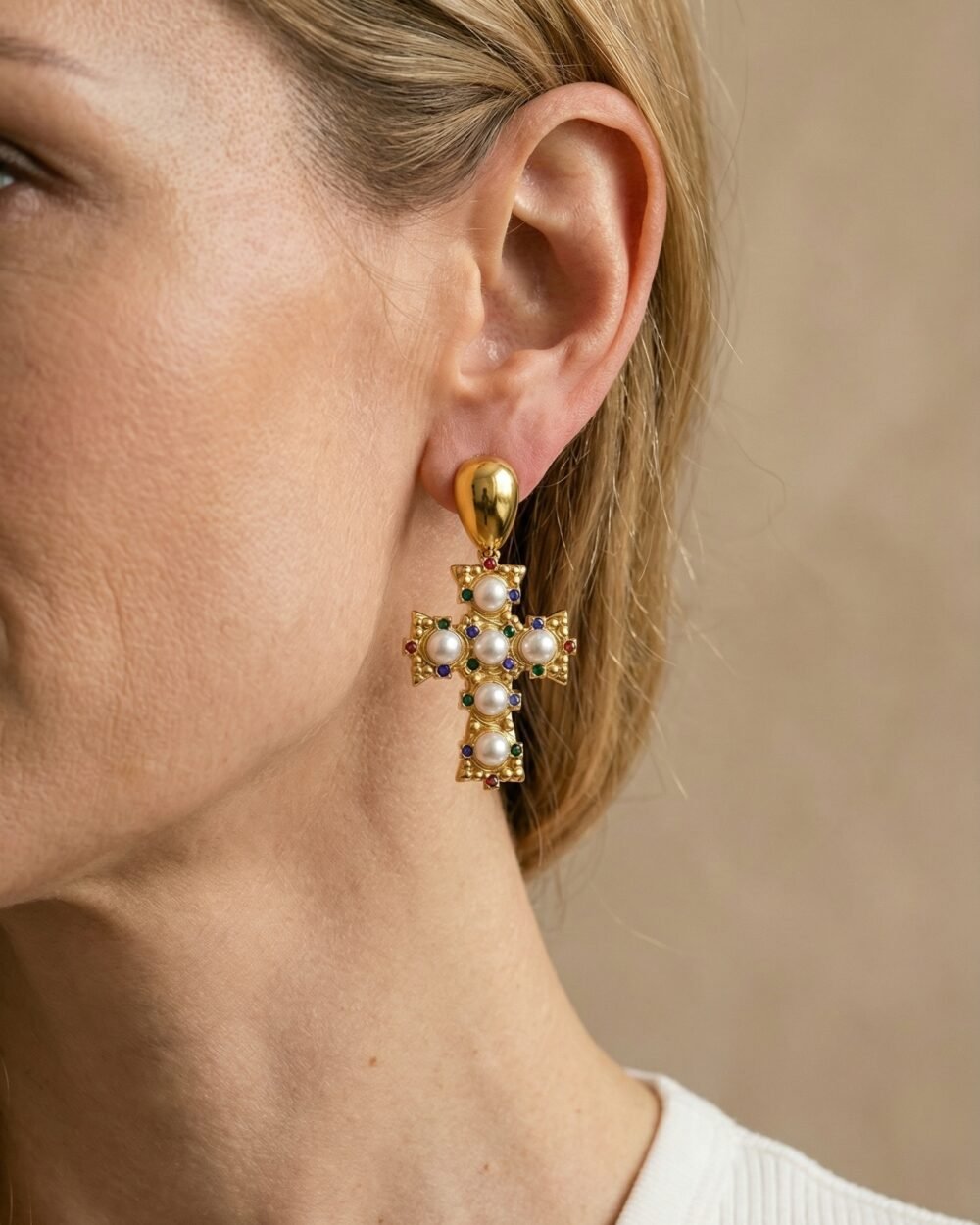 Jewelry Shoot on Model with ai.